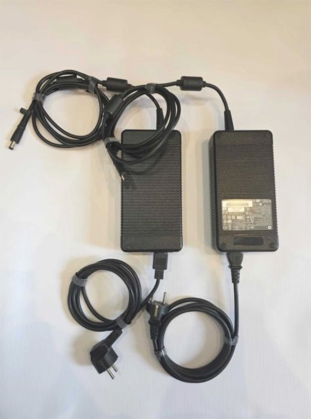 Zasilacze HP 230W Smart Ac Adapter 2 SZT.